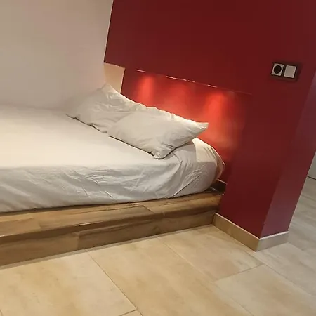 Loft Apartamento, Piscina Compartida Апартаменты *