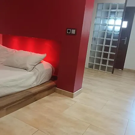 Апартаменты Loft Apartamento, Piscina Compartida Сан-Андрес-де-Льеванерас