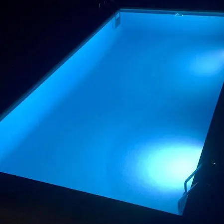Aislado Jardin Y Piscina Appartamento Sant Andreu de Llavaneres